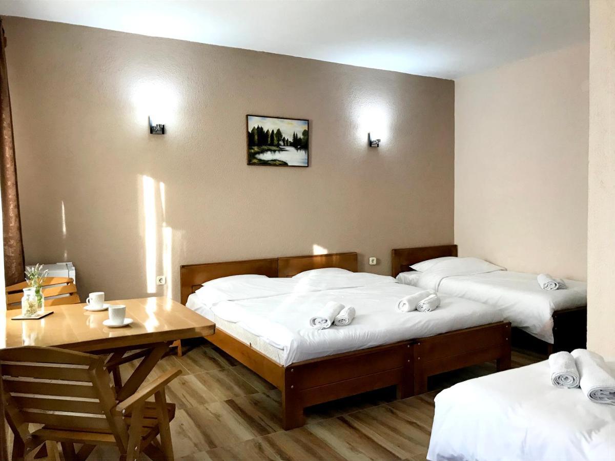 Lesnovo House Tomevski Ngoại thất bức ảnh