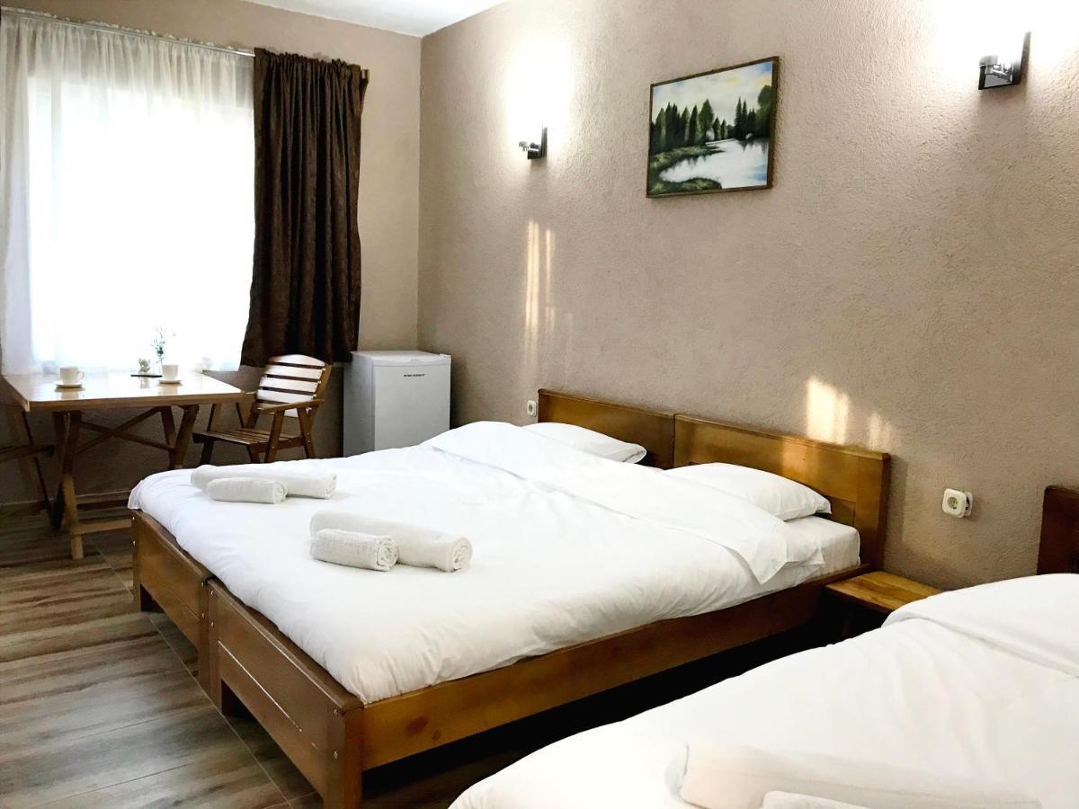 Lesnovo House Tomevski Ngoại thất bức ảnh